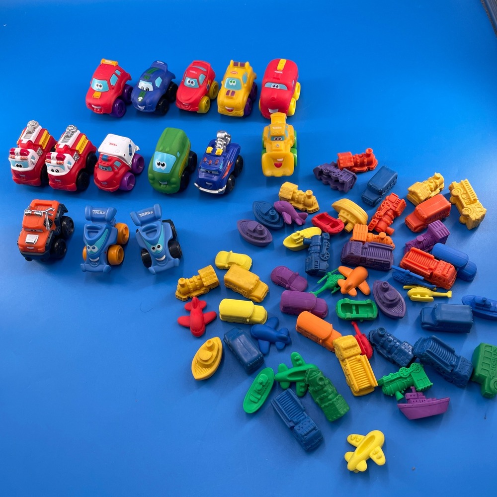 Mixed Lot Tonka Chucky Friends Vehicles & Plastic Rainbow Counters Manipulatives